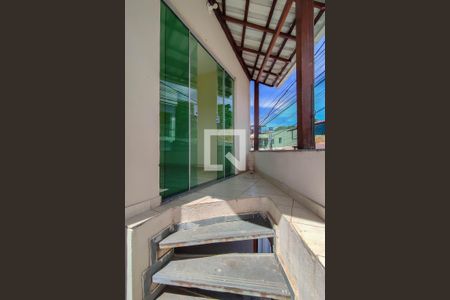 Apartamento à venda com 110m², 2 quartos e 1 vaga Apartamento à venda com 110m², 2 quartos e 1 vagaEntrada