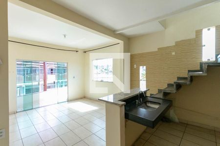 Sala de apartamento à venda com 2 quartos, 110m² em Átila de Paiva, Belo Horizonte