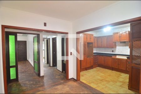 Casa à venda com 250m², 2 quartos e sem vagaSala de jantar