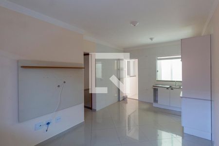 Sala e Cozinha Integrada  de apartamento para alugar com 2 quartos, 50m² em Vila Ré, São Paulo