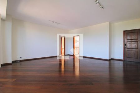 Sala de apartamento para alugar com 4 quartos, 137m² em Sagrada Família, Belo Horizonte