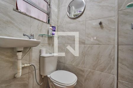 Casa à venda com 102m², 2 quartos e sem vaga Casa à venda com 102m², 2 quartos e sem vagaBanheiro 2