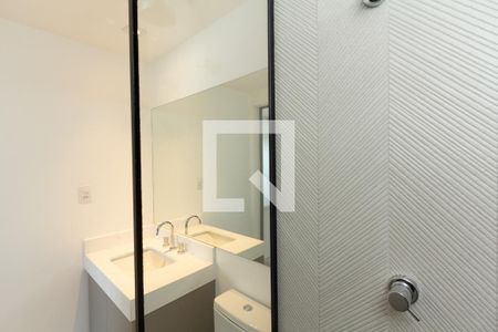Studio para alugar com 30m², 1 quarto e sem vaga Studio para alugar com 30m², 1 quarto e sem vagaBanheiro