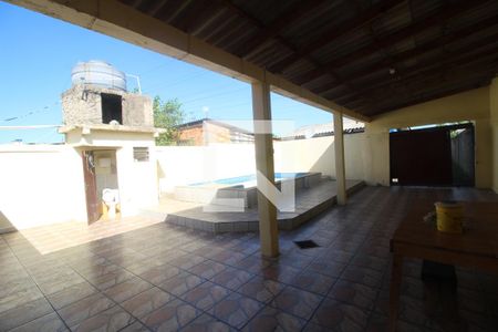 Casa à venda com 130m², 3 quartos e 2 vagasPiscina