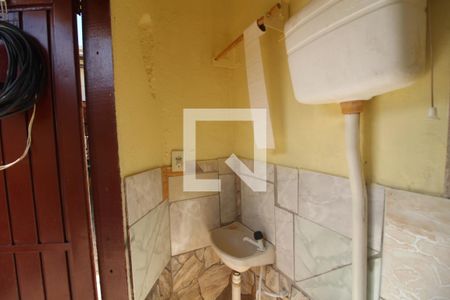 Casa à venda com 130m², 3 quartos e 2 vagasBanheiro da piscina