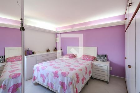 Apartamento à venda com 98m², 3 quartos e 2 vagasSuíte