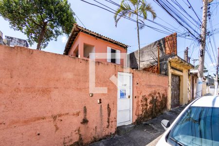 Casa para alugar com 60m², 2 quartos e sem vaga Casa para alugar com 60m², 2 quartos e sem vagaFachada