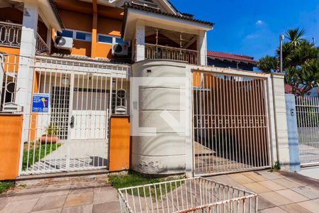 Casa à venda com 334m², 3 quartos e 2 vagasFachada da Casa 