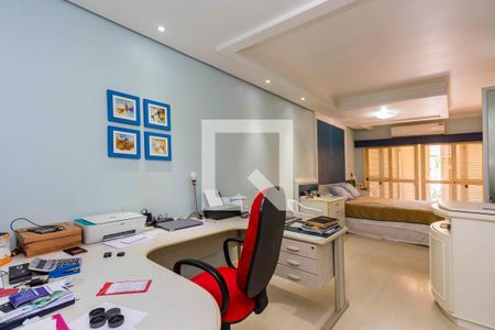Casa à venda com 334m², 3 quartos e 2 vagasSuíte 1