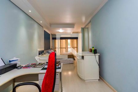 Casa à venda com 334m², 3 quartos e 2 vagasSuíte 1