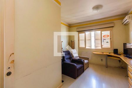 Casa à venda com 334m², 3 quartos e 2 vagasQuarto 1