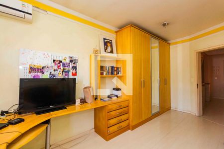 Casa à venda com 334m², 3 quartos e 2 vagasQuarto 1