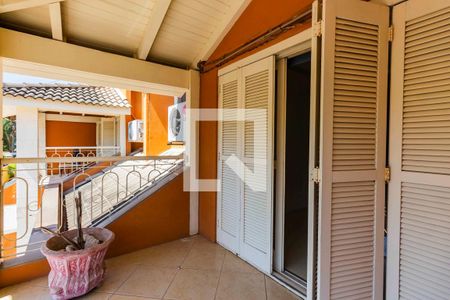 Casa à venda com 334m², 3 quartos e 2 vagasVaranda da Suíte 1