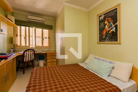 Casa à venda com 334m², 3 quartos e 2 vagasQuarto 2