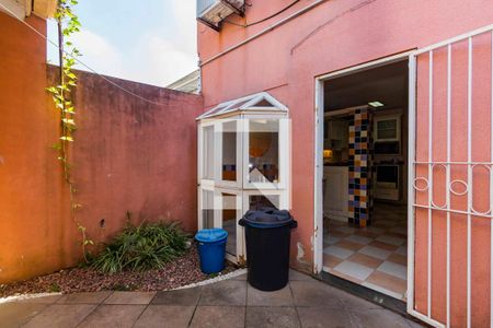 Casa à venda com 334m², 3 quartos e 2 vagasPátio 