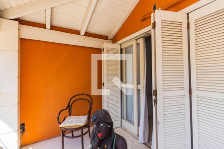 Casa à venda com 294m², 3 quartos e 2 vagas Casa à venda com 294m², 3 quartos e 2 vagasVista da Suíte