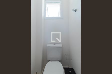 Lavabo de casa à venda com 3 quartos, 102m² em Guarujá, Porto Alegre