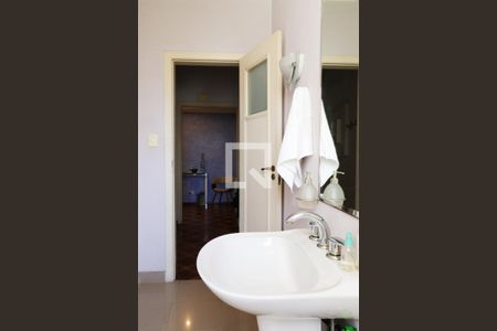 Apartamento à venda com 366m², 4 quartos e 2 vagasLavabo