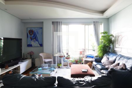 Apartamento à venda com 366m², 4 quartos e 2 vagasSala