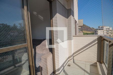 Apartamento à venda com 122m², 3 quartos e 1 vagaVaranda