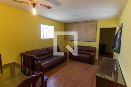 Sala   de casa para alugar com 1 quarto, 112m² em Vila Medeiros, São Paulo