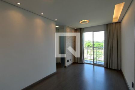 Sala  de apartamento para alugar com 3 quartos, 52m² em Vila Marieta, Campinas