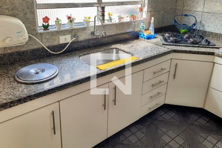Casa à venda com 125m², 2 quartos e 2 vagasCozinha