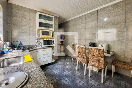 Casa à venda com 125m², 2 quartos e 2 vagasCozinha