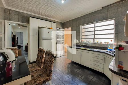 Casa à venda com 125m², 2 quartos e 2 vagasCozinha