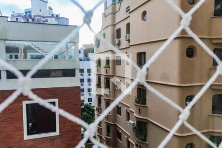 Apartamento para alugar com 130m², 3 quartos e 2 vagas Apartamento para alugar com 130m², 3 quartos e 2 vagasVista Sacada Quarto 3
