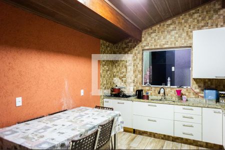 Casa à venda com 300m², 3 quartos e 3 vagasCozinha