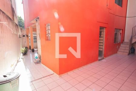 Casa à venda com 201m², 4 quartos e 3 vagas Casa à venda com 201m², 4 quartos e 3 vagasÁrea de Serviço 1