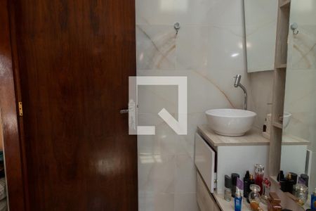 Casa à venda com 201m², 4 quartos e 3 vagas Casa à venda com 201m², 4 quartos e 3 vagasBanheiro - Suíte