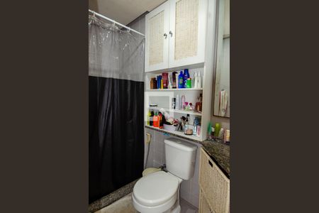 Apartamento à venda com 213m², 3 quartos e 3 vagas Apartamento à venda com 213m², 3 quartos e 3 vagasBanheiro da Suíte 3