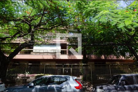 Apartamento à venda com 213m², 3 quartos e 3 vagas Apartamento à venda com 213m², 3 quartos e 3 vagasFachada do Prédio