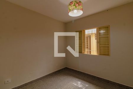 Casa à venda com 100m², 2 quartos e 1 vagaQuarto Suíte