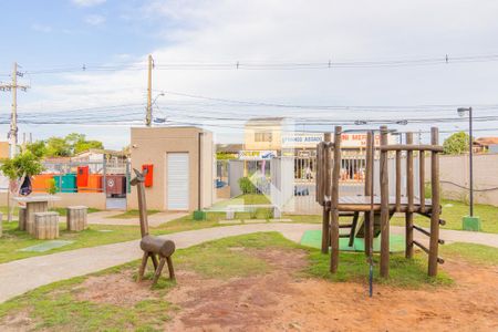 Apartamento à venda com 42m², 2 quartos e 1 vaga Apartamento à venda com 42m², 2 quartos e 1 vagaÁrea comum - Playground