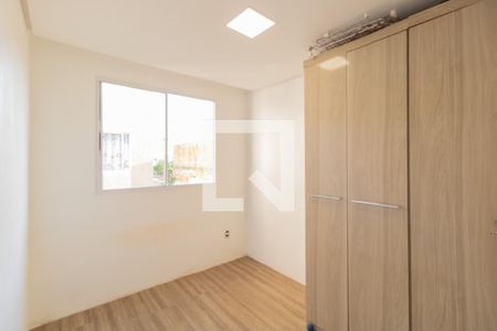 Quarto 2  de apartamento à venda com 2 quartos, 42m² em Estância Velha, Canoas