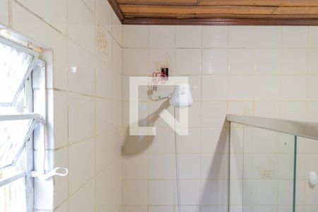 Casa à venda com 65m², 2 quartos e 3 vagas Casa à venda com 65m², 2 quartos e 3 vagasBanheiro
