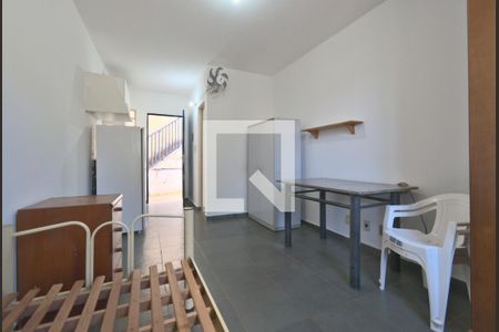 Sala/Quarto de kitnet/studio para alugar com 1 quarto, 40m² em Jardim Santa Genebra Ii (barão Geraldo), Campinas