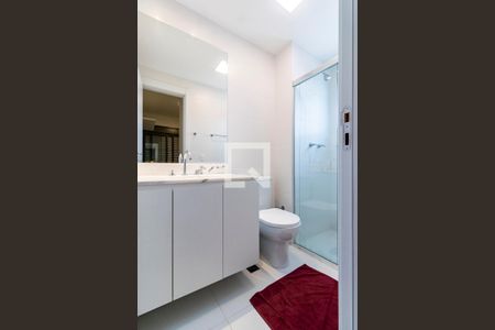 Apartamento para alugar com 50m², 1 quarto e 1 vaga Apartamento para alugar com 50m², 1 quarto e 1 vagaBanheiro da Suíte