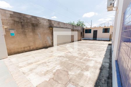 Studio para alugar com 42m², 1 quarto e 1 vagaFachada