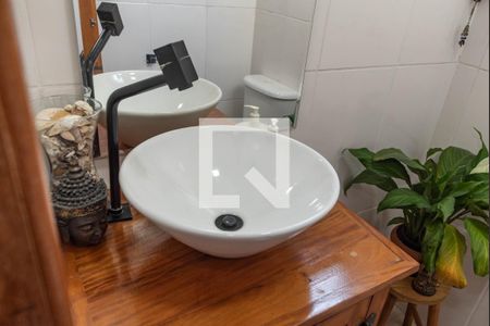 Apartamento à venda com 85m², 2 quartos e 1 vagaBanheiro da Suíte