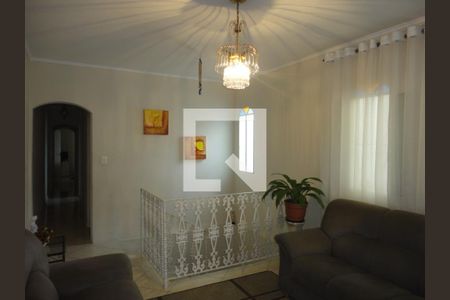 Casa à venda com 3 quartos, 130m² em Jardim Ester Yolanda, São Paulo