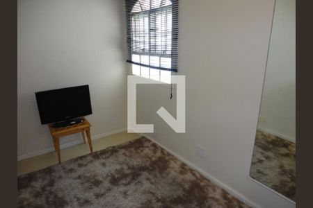 Casa à venda com 3 quartos, 130m² em Jardim Ester Yolanda, São Paulo