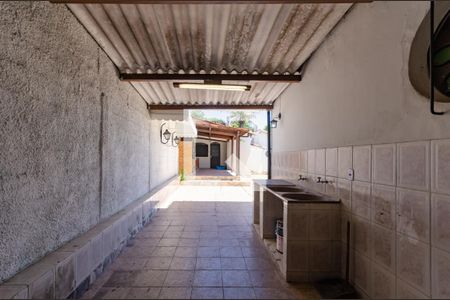 Casa à venda com 211m², 4 quartos e 3 vagasÁrea de Serviço