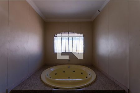 Casa à venda com 211m², 4 quartos e 3 vagasBanheiro Suíte