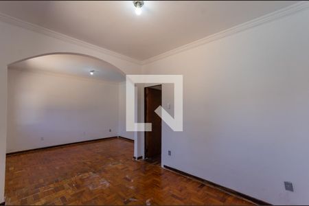 Casa à venda com 211m², 4 quartos e 3 vagasQuarto 1