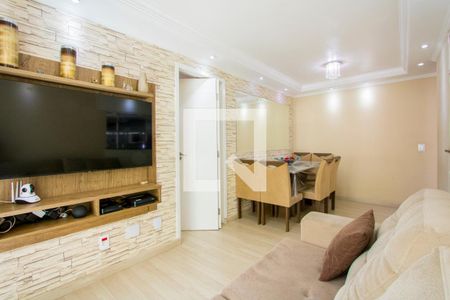 Sala de apartamento para alugar com 3 quartos, 67m² em Parque São Vicente, Mauá