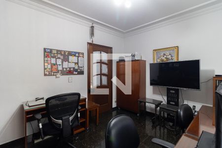 Casa para alugar com 390m², 5 quartos e 4 vagasEscritório 